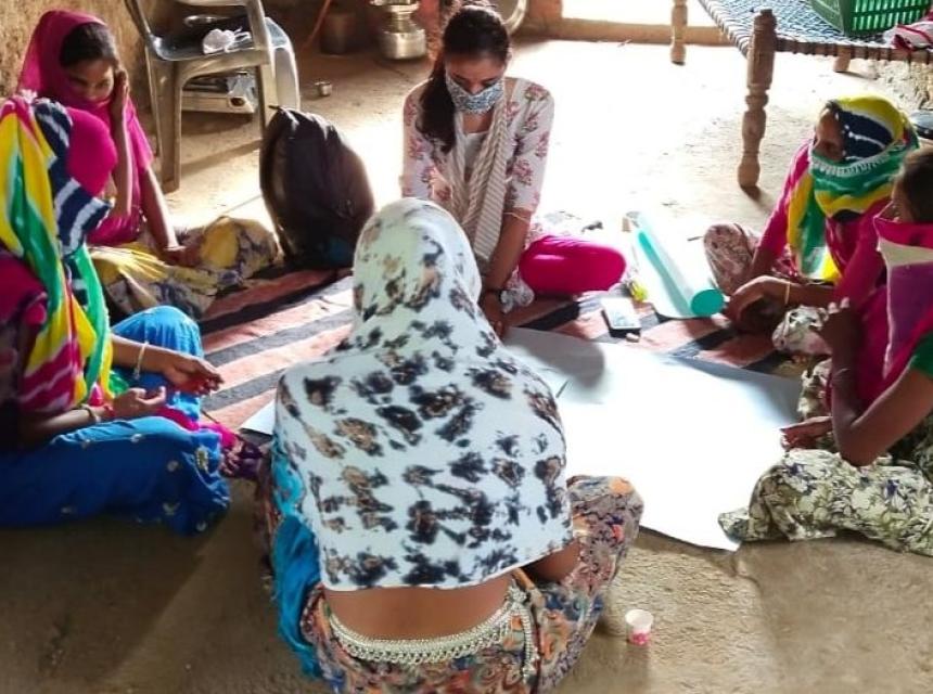 मैथूडी एवं मालपुर गाँव में लड़कियों की स्थिति